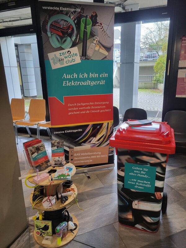 Bild vergr&ouml;&szlig;ern: Infostand