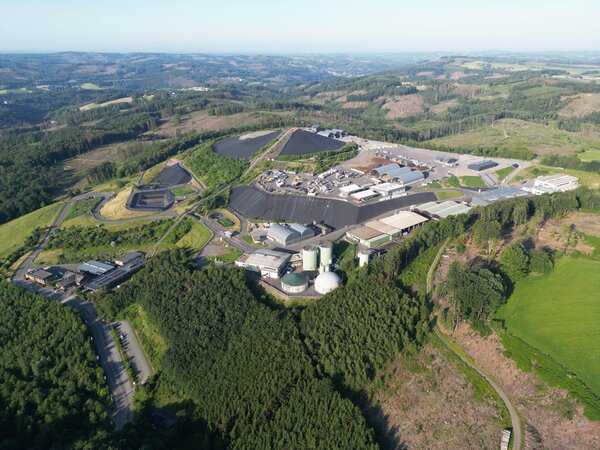 Bild vergr&ouml;&szlig;ern: Schr�gluftbild